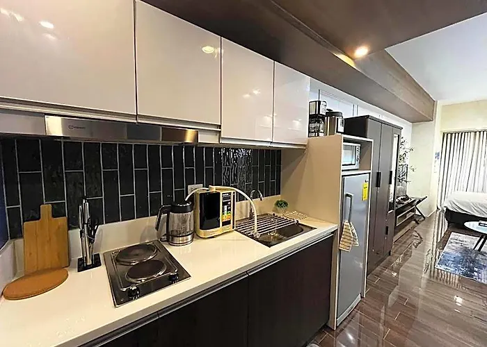 Air Residences, Smdc, Makati Hotel 4*