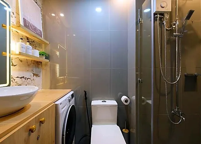 Hotel Air Residences, Smdc, Makati 4*